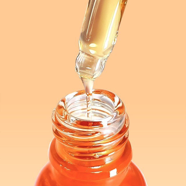 VITAMIN-C-SERUM-2